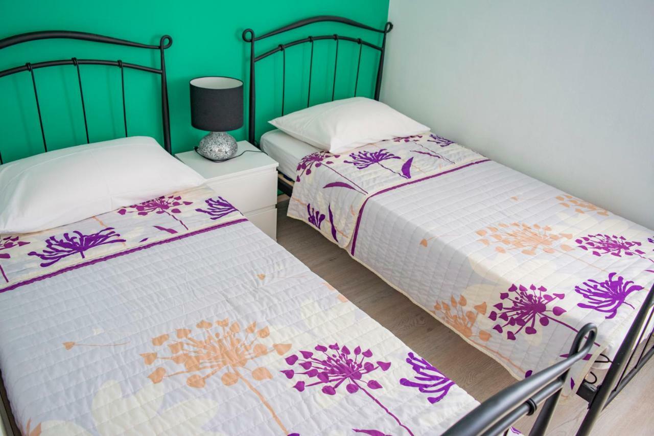 Apartments Solta Gornje Selo Dış mekan fotoğraf