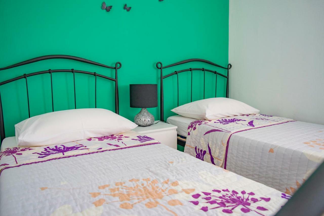 Apartments Solta Gornje Selo Dış mekan fotoğraf